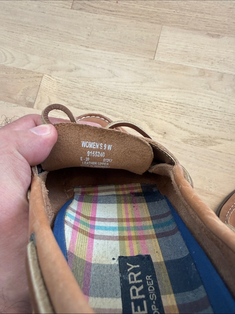 Sperry Women’s Brown Leather Moccasin-Style Boat Shoes - Picture 3 of 3